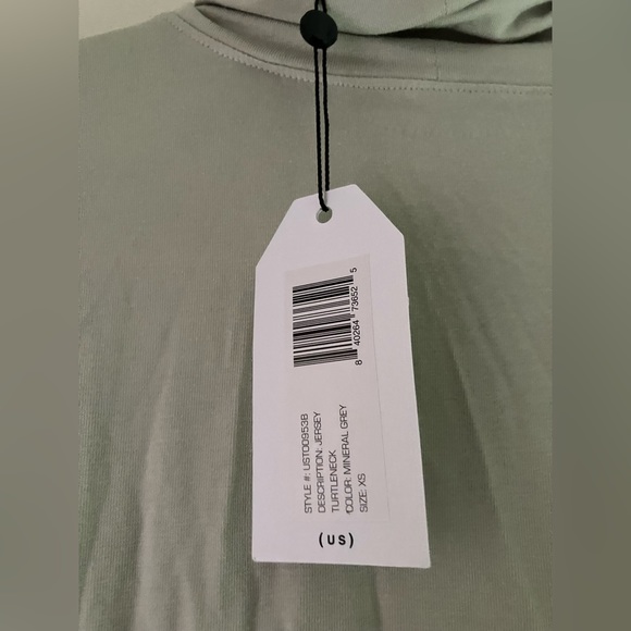 Universal Standard Jersey Foundation Turtleneck - Picture 6 of 8